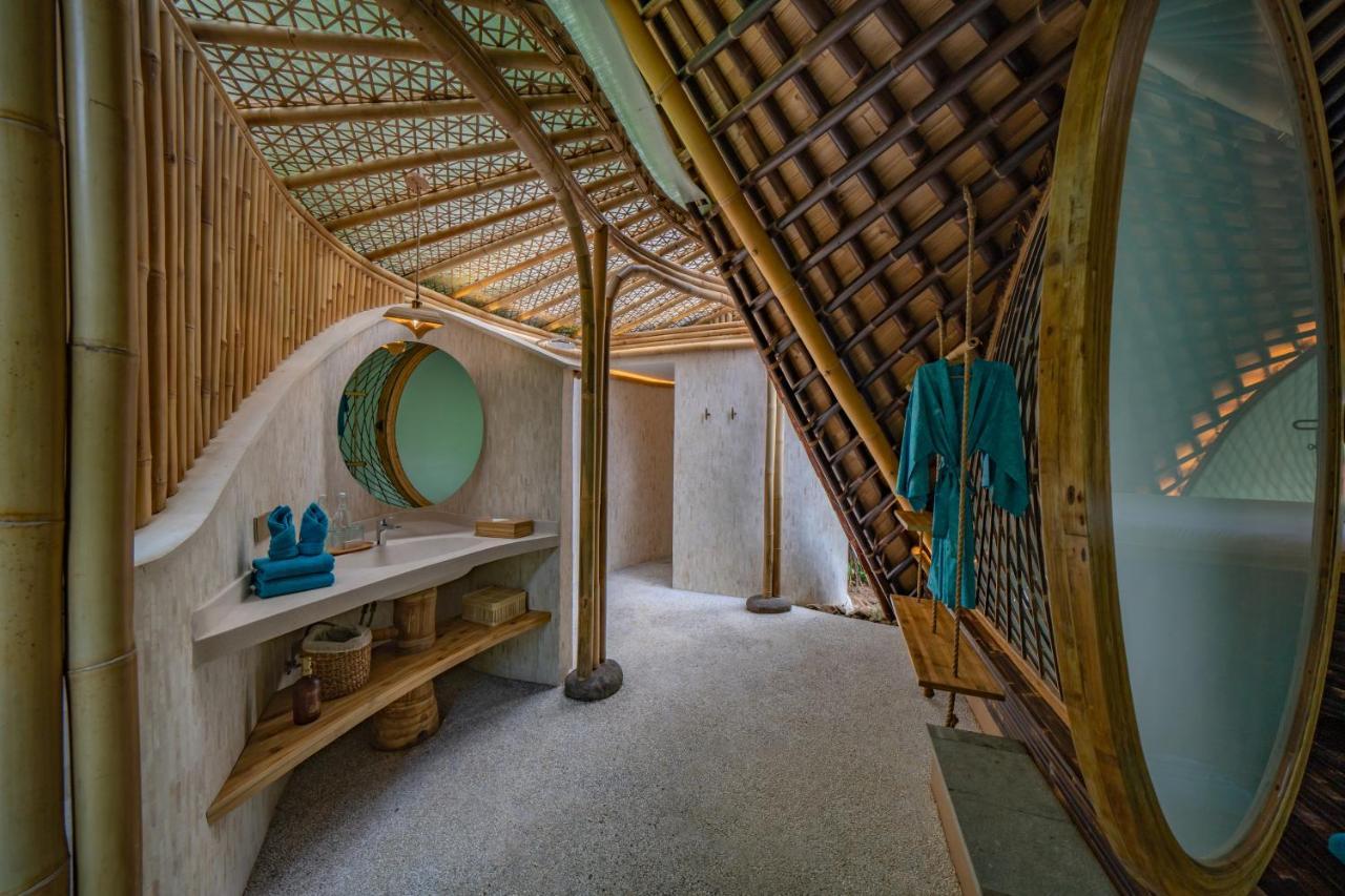 Hotel Suenyo Eco Retreat à Selemadeg Extérieur photo