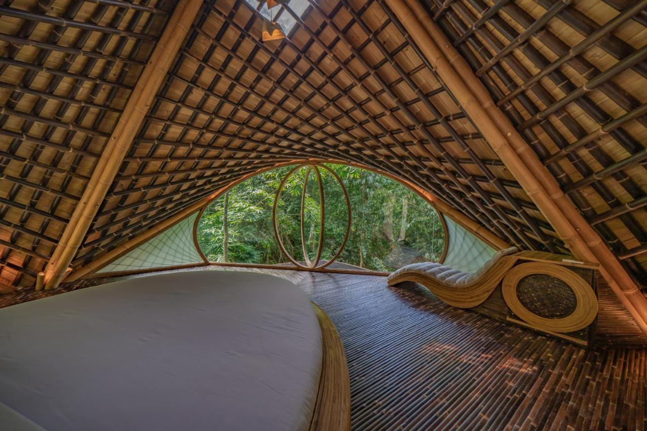 Hotel Suenyo Eco Retreat à Selemadeg Extérieur photo