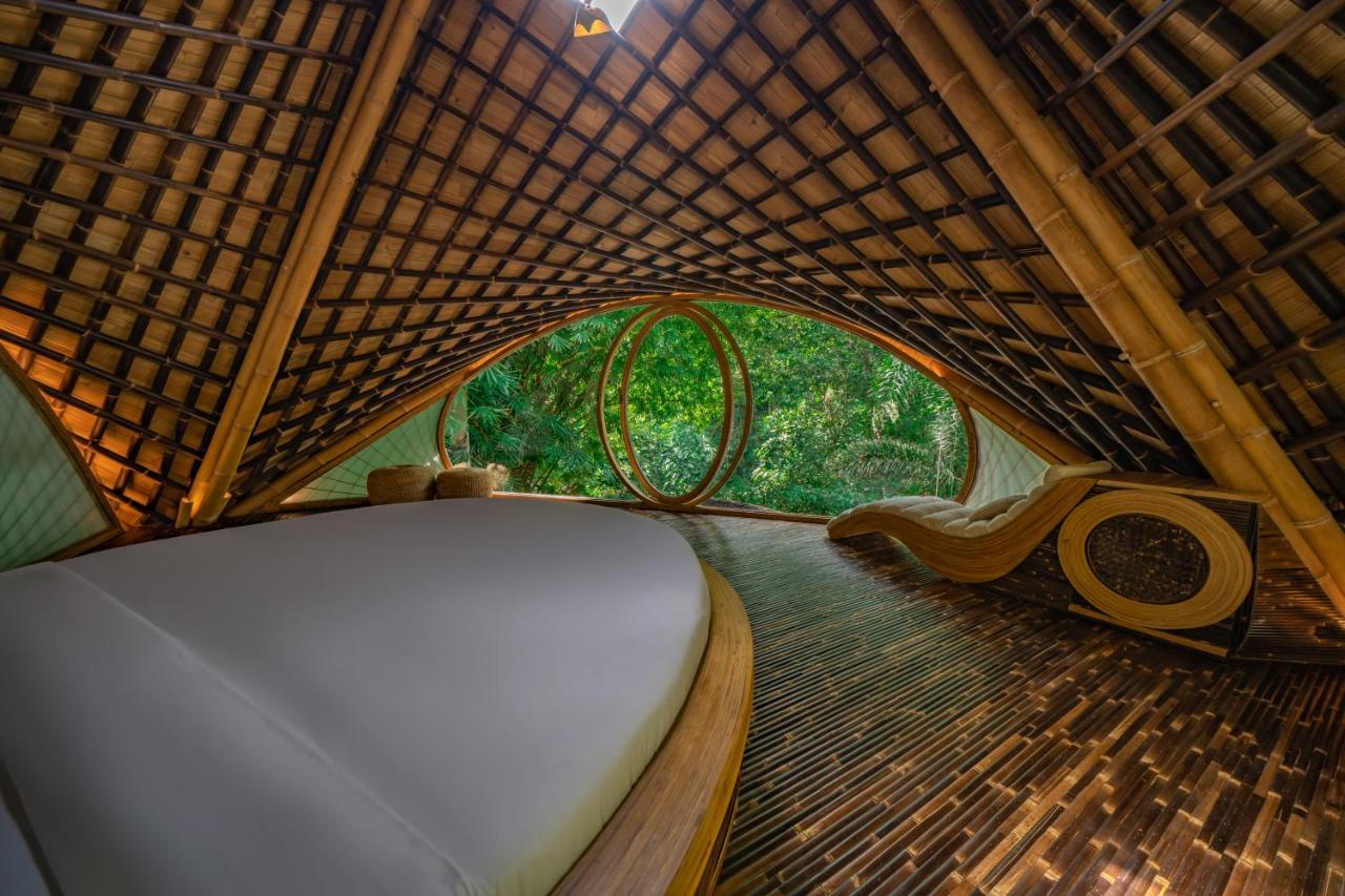 Hotel Suenyo Eco Retreat à Selemadeg Extérieur photo