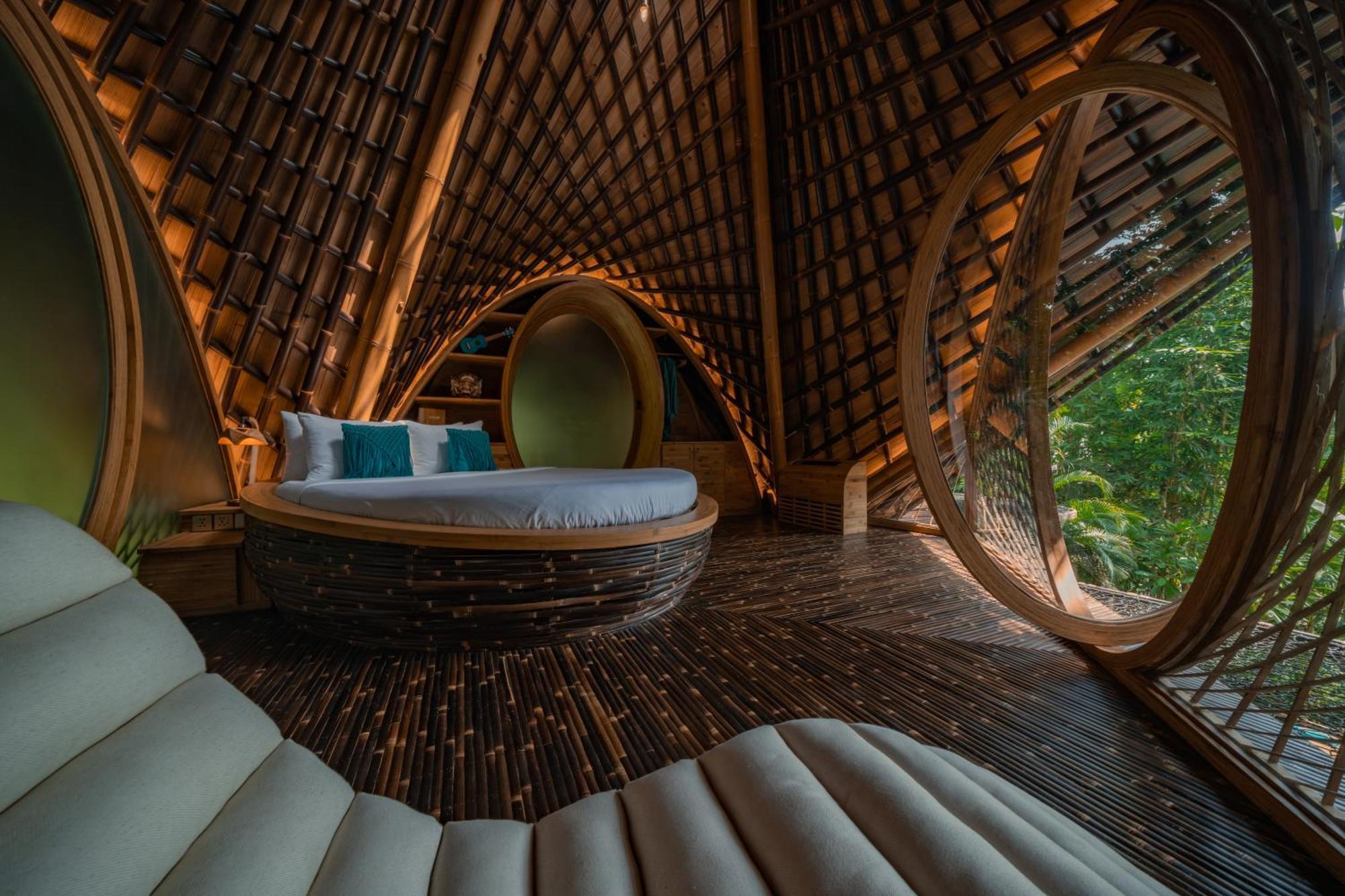 Hotel Suenyo Eco Retreat à Selemadeg Extérieur photo