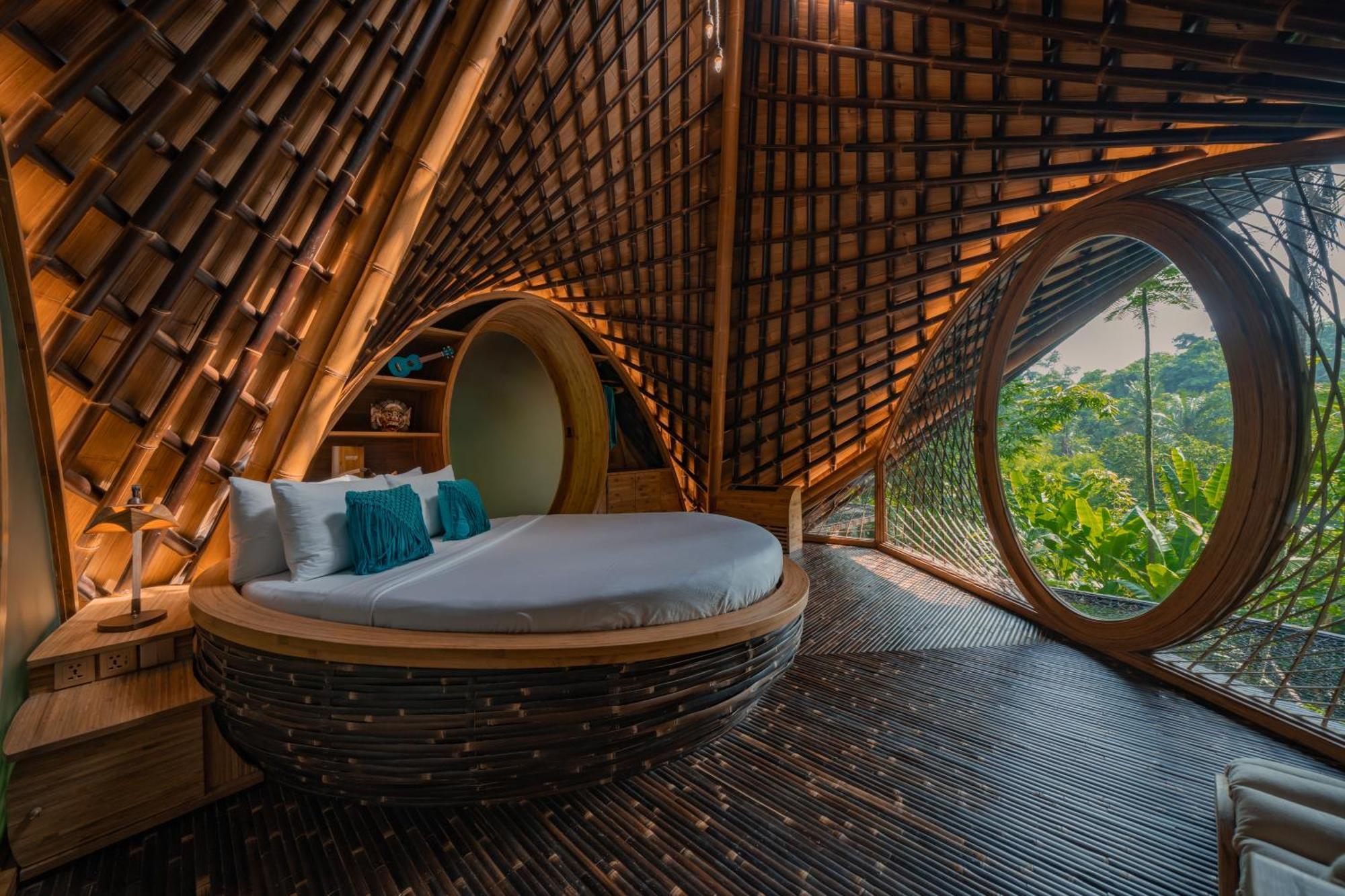 Hotel Suenyo Eco Retreat à Selemadeg Extérieur photo