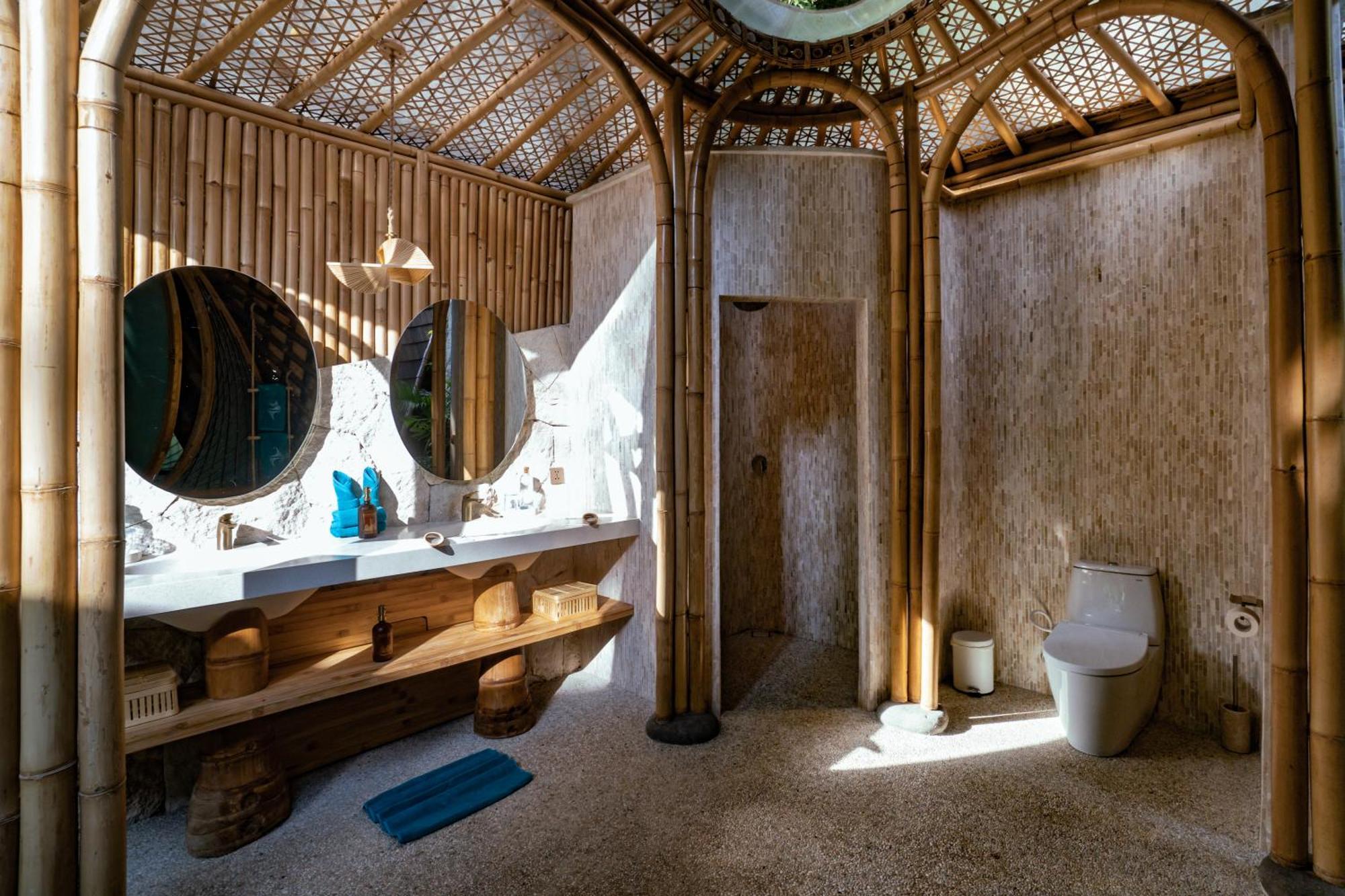 Hotel Suenyo Eco Retreat à Selemadeg Extérieur photo